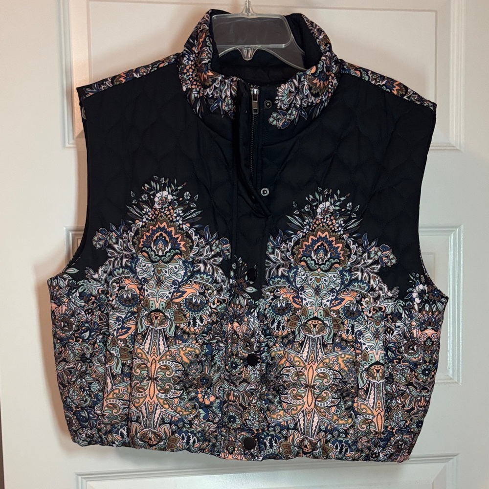 Current Air black multi crop diamond quilted puffer vest SZ L funnel neck NWT
